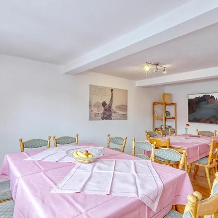 Stunning In Bischofsheim *