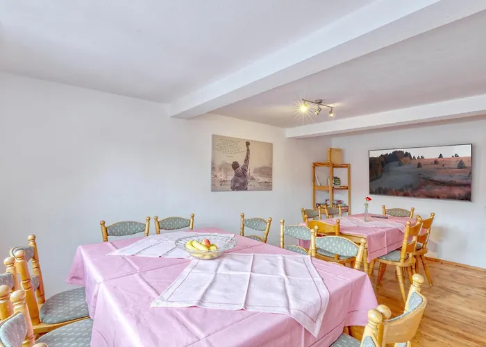 Stunning In Bischofsheim *