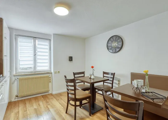 Stunning In Bischofsheim Апартаменты *